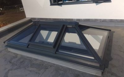 DOUBLE HIPPED ROOFLIGHTS